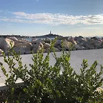 Total Escape Mobile Home Roza Camp Porton Biondi